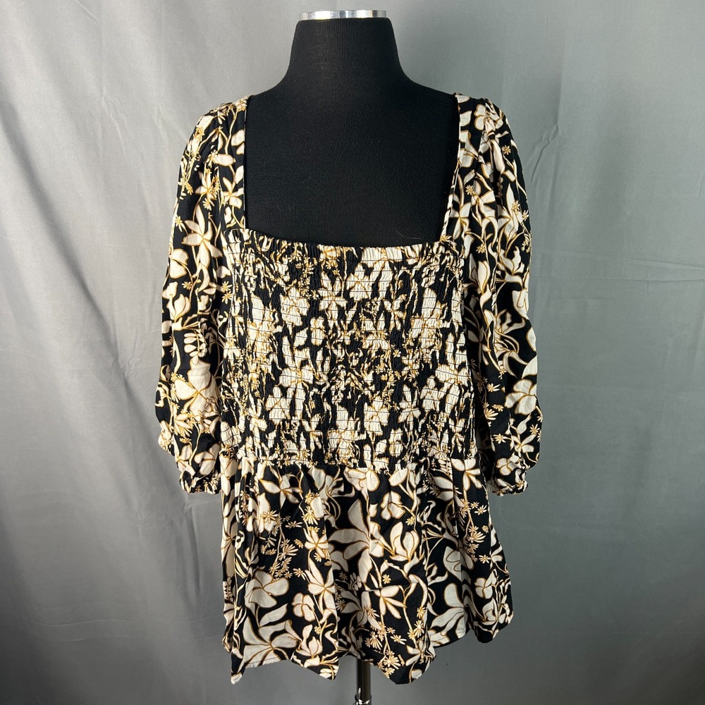 Ava & Viv Blouse Top Womens 3X Black Beige Floral Smocked Bodice Square Neck